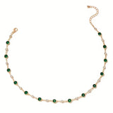 Smaragdgrünes Anhänger-Halsband