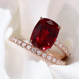 Kissen-Schliff Moissanite Ring